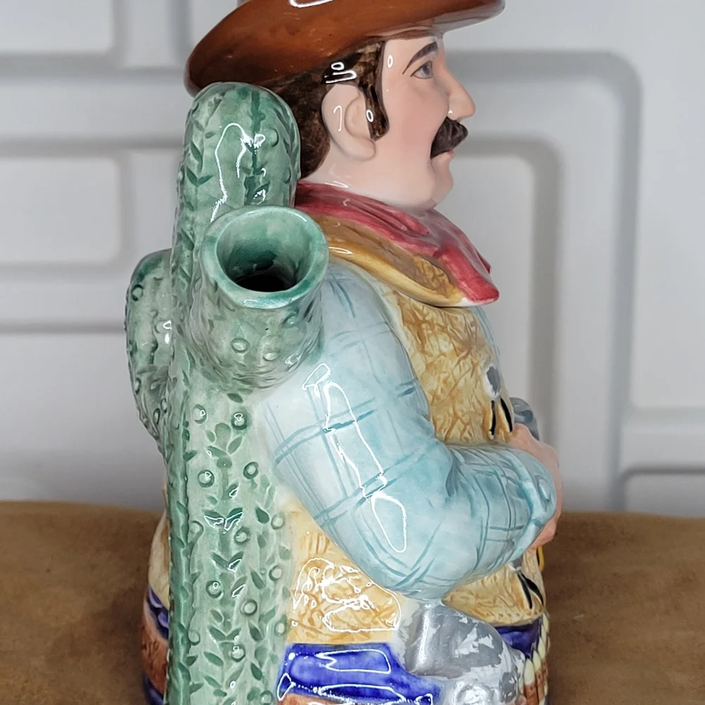 Sheriff tea pot like new